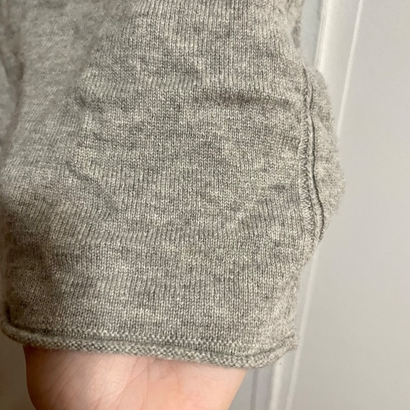 Cashmere Short Sleeve Sweater - Picture 2 of 4